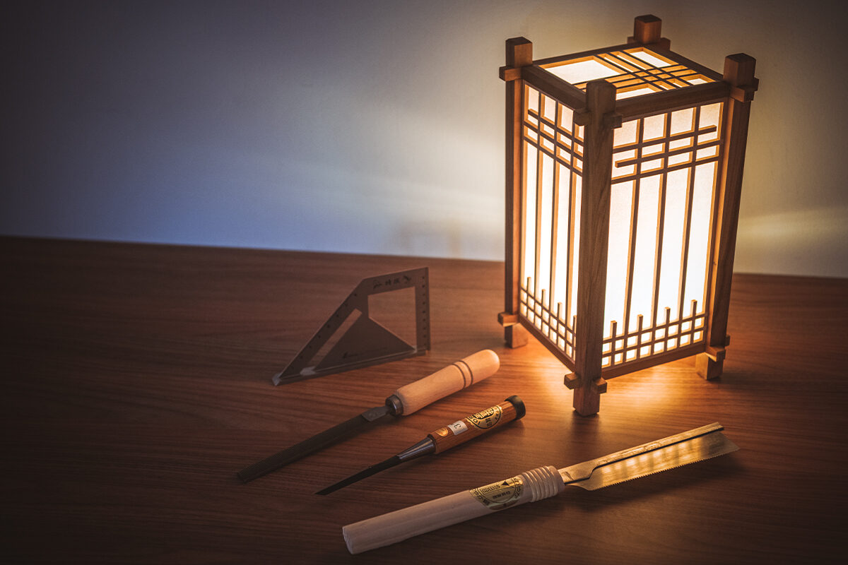 How to make a Japanese Lantern