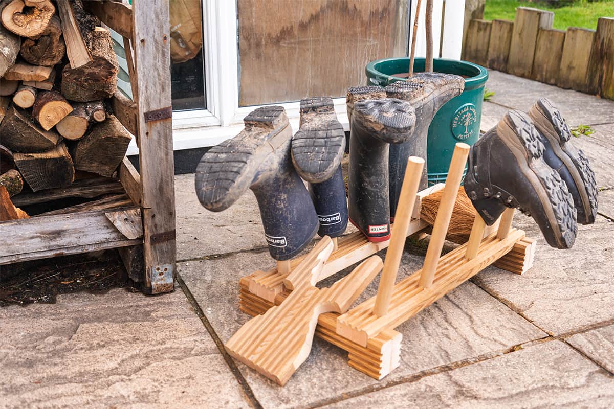How To - make a wooden boot rack