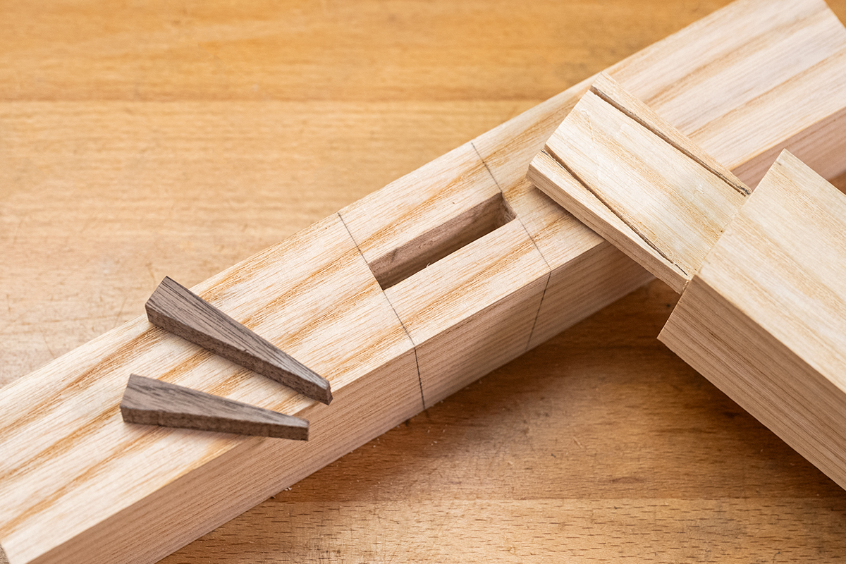 How to make a Wedged Mortice and Tenon Joint